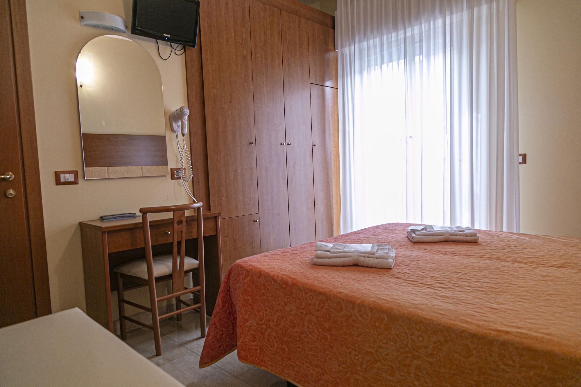 Hotel Ambasciatori Bellaria-Igea Marina Exterior photo